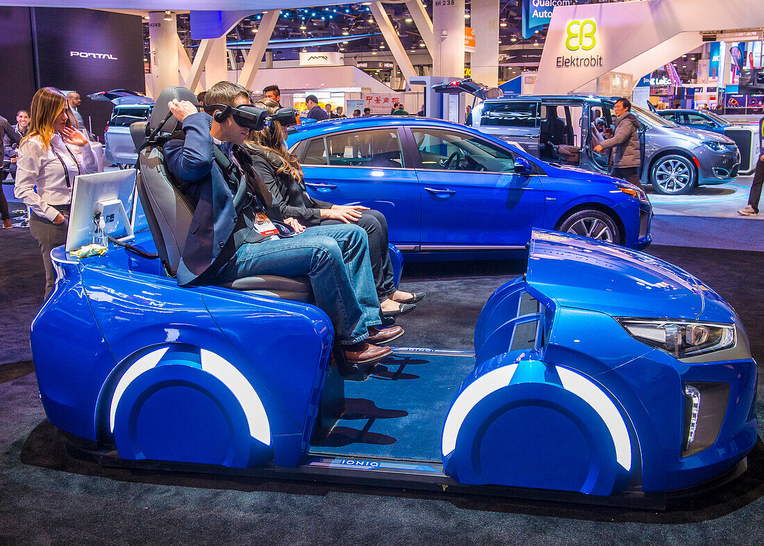 Der Hyundai Mobis Concept Autosimulator auf der CES Show in Las Vegas. Die CES ist die weltweit führende Messe für Unterhaltungselektronik.
