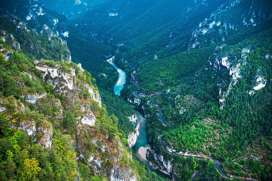 Gorges du Tarn from the Point Sublime Roc des Hourtous, La Malene, Lozere, France. UNESCO World Heritage Site. Grands Causses Regional Natural Park. Lozere. Occitanie.