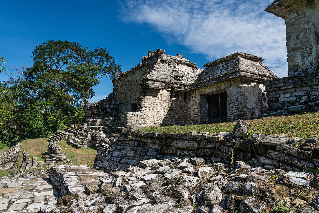 Tempel des Nordens Gruppe von Tempeln in den Ruinen der Maya-Stadt Palenque, Palenque-Nationalpark, Chiapas, Mexiko. Ein UNESCO-Weltkulturerbe.