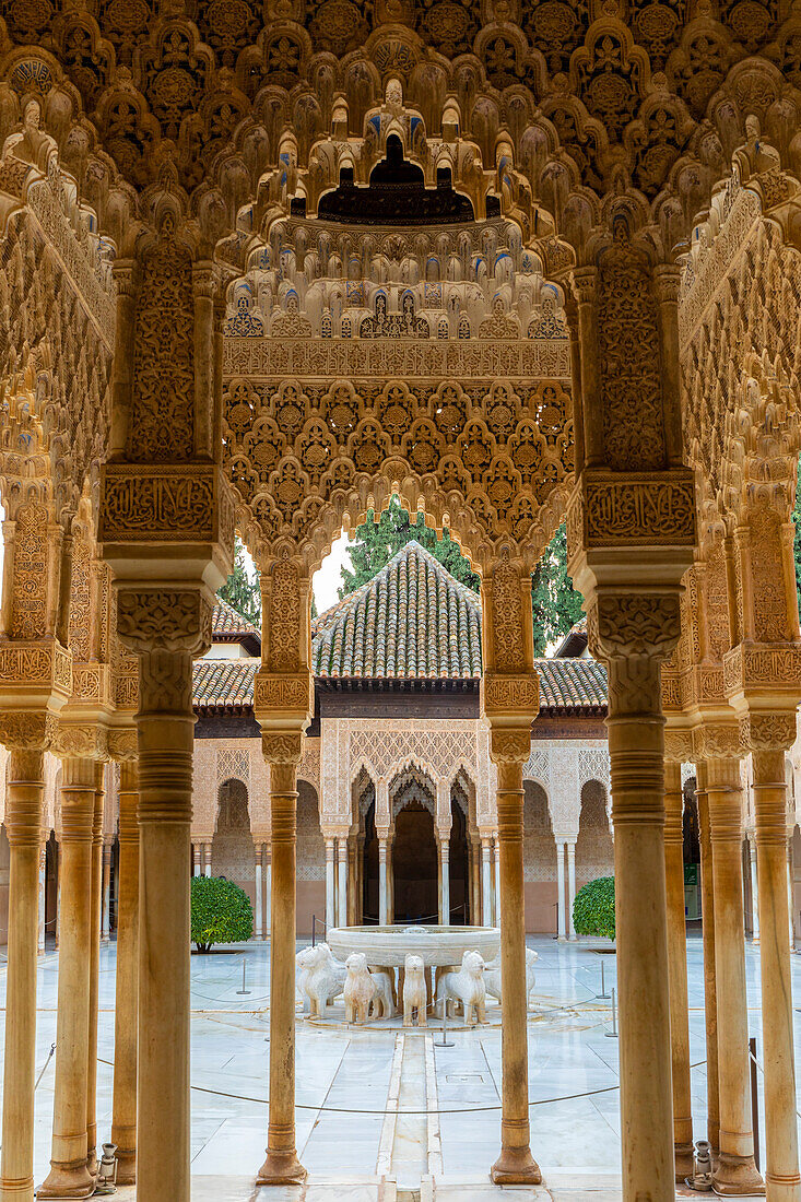 Der Hof der Löwen, Die Alhambra, UNESCO-Weltkulturerbe, Granada, Andalusien, Spanien, Europa