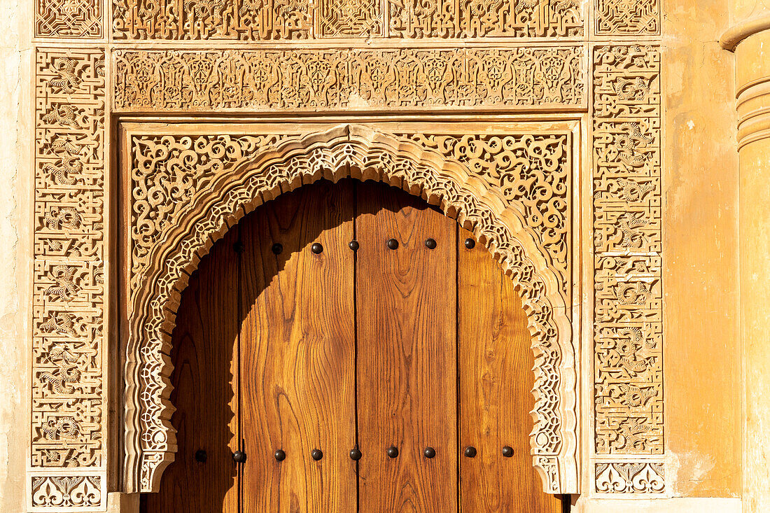 Court of the Lions, The Alhambra, UNESCO World Heritage Site, Granada, Andalusia, Spain, Europe