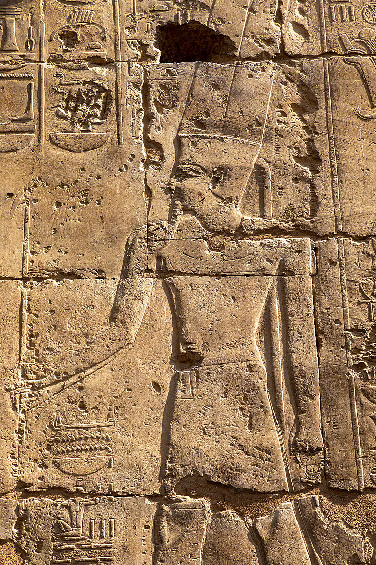 Steinmetzarbeiten im Luxor-Tempel, Luxor, Theben, UNESCO-Welterbe, Ägypten, Nordafrika, Afrika