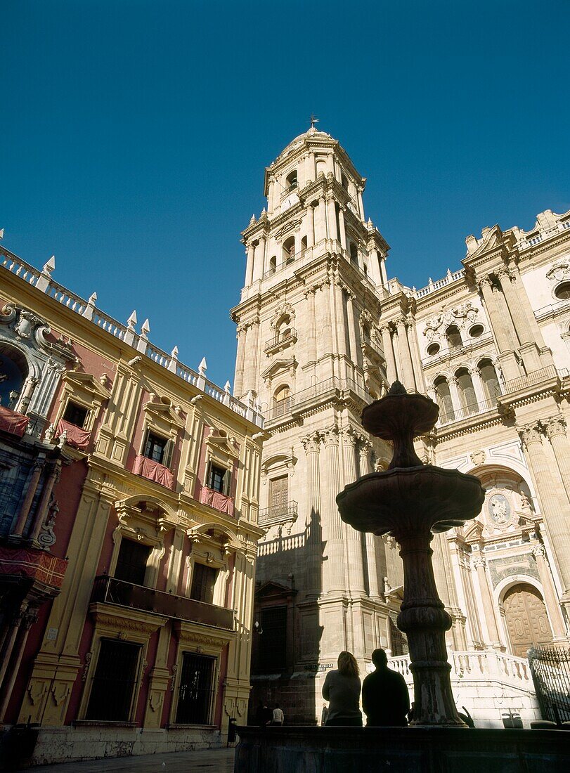 Palacio Episcopal And Cathedral