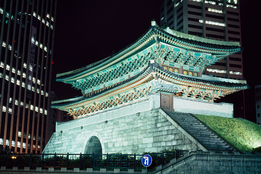 Namdaemum (South Great Gate), Seoul, Südkorea.