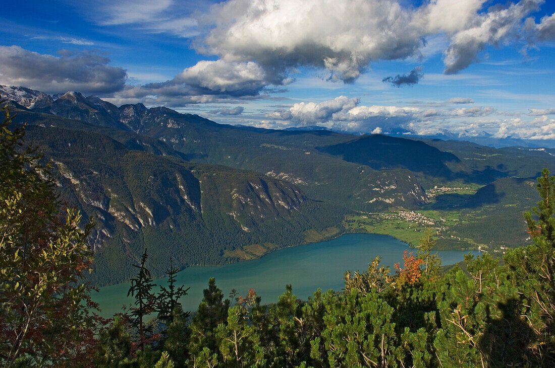 Bohjin-See vom Berg Vogel, Slowenien