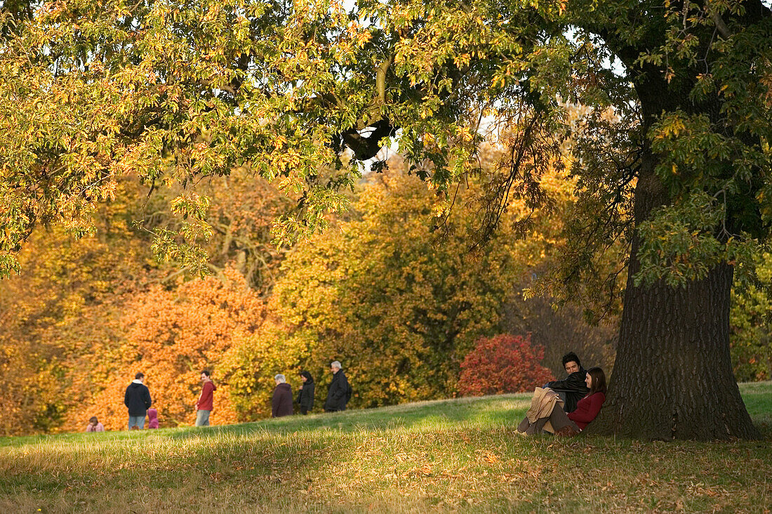 Menschen im Greenwich Park, London,Vereinigtes Königreich