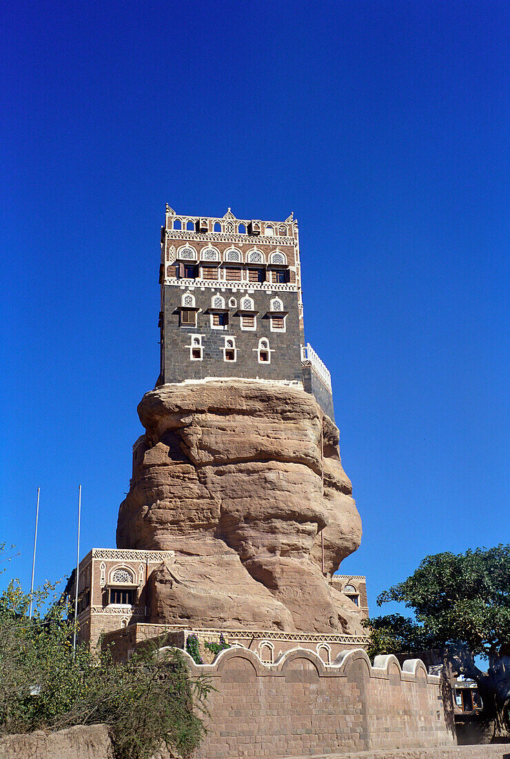 Dar Al-Hajar (Felsenpalast), Wadhi Dahr, nördlich von S'ana, Jemen