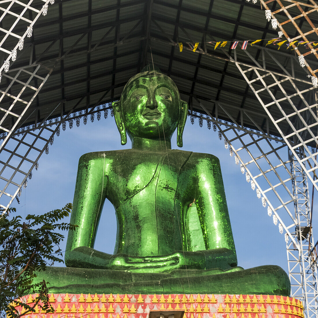 A Green Buddha Statue, Phrathat Doi Ha Chedi; Tambon Si Don Chai, Chang Wat Chiang Rai, Thailand