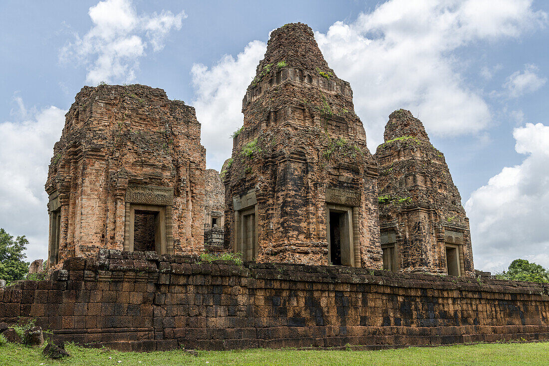 Towers and wall of Pre Rup temple, Angkor Wat; Siem Reap, Siem Reap Province, Cambodia