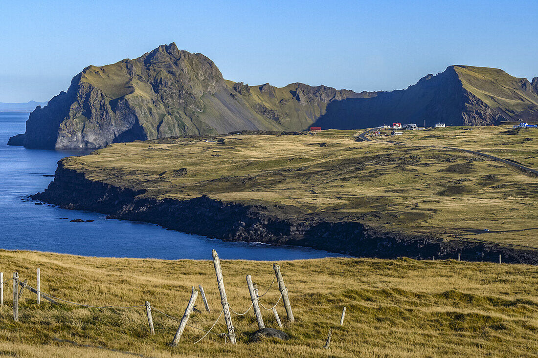 Die Insel Heimaey, Teil des Vestmannaeyjar-Archipels im Süden des isländischen Festlands; Heimaey, Vestmannaeyjar, Island