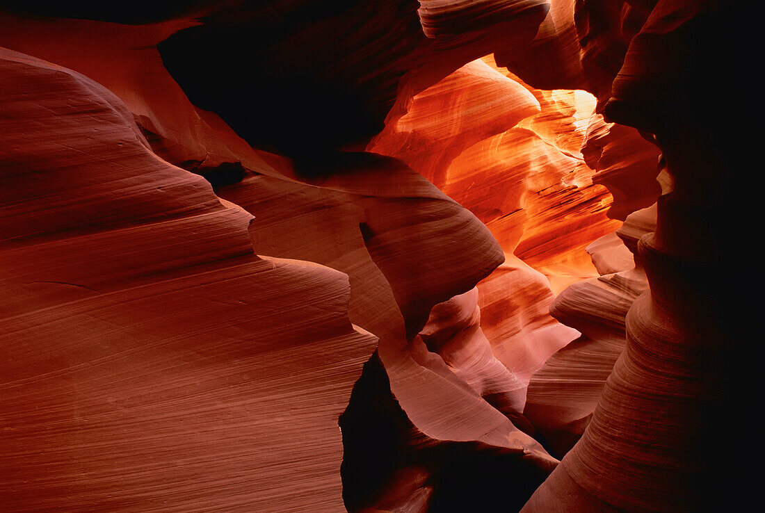 Canyon Interior, Antelope Canyon Arizona, USA