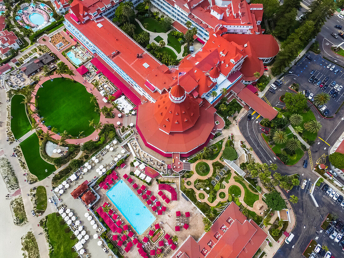 Übersicht über das kultige Hotel del Coronado; Coronado, Kalifornien, Vereinigte Staaten von Amerika