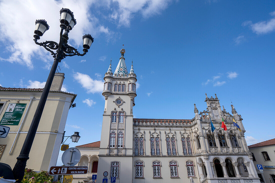 Rathaus von Sintra in der Altstadt von Sintra; Sintra, Lissabon, Portugal