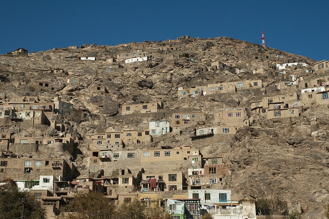 Häuser auf dem Karte Parwan-Hügel in Kabul, Afghanistan