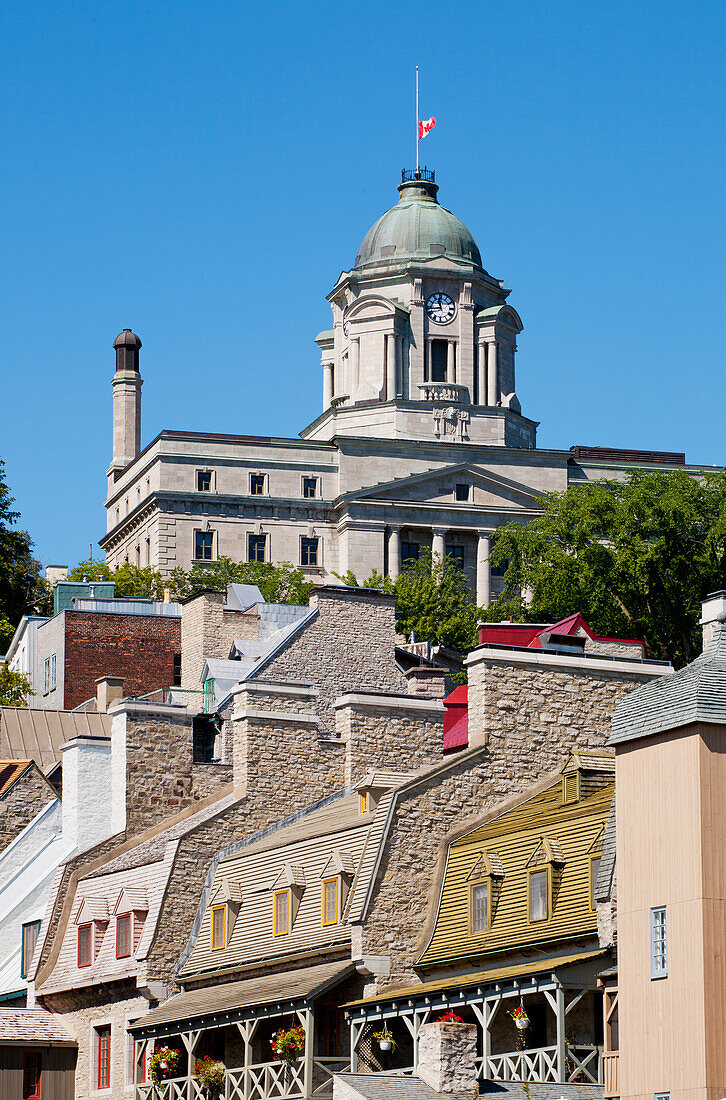 Quebec City Unterstadt und Canada Post Gebäude; Quebec City, Quebec, Kanada