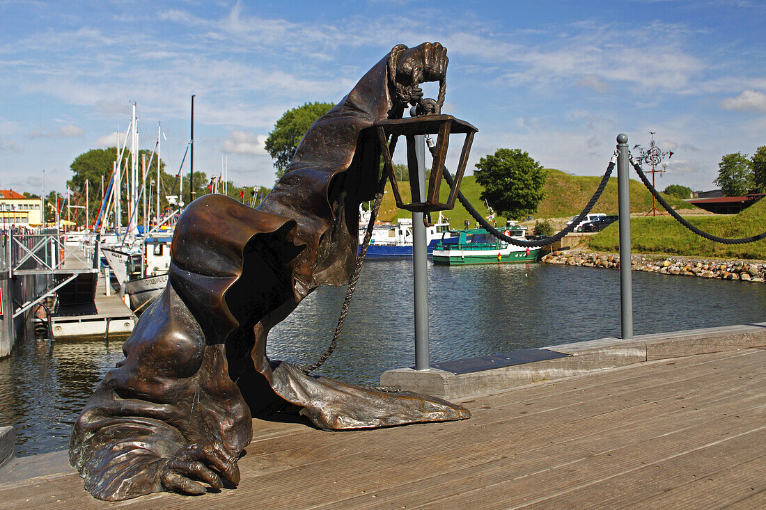 Phantom-Denkmal am Ufer des Wassers; Klaipeda Litauen