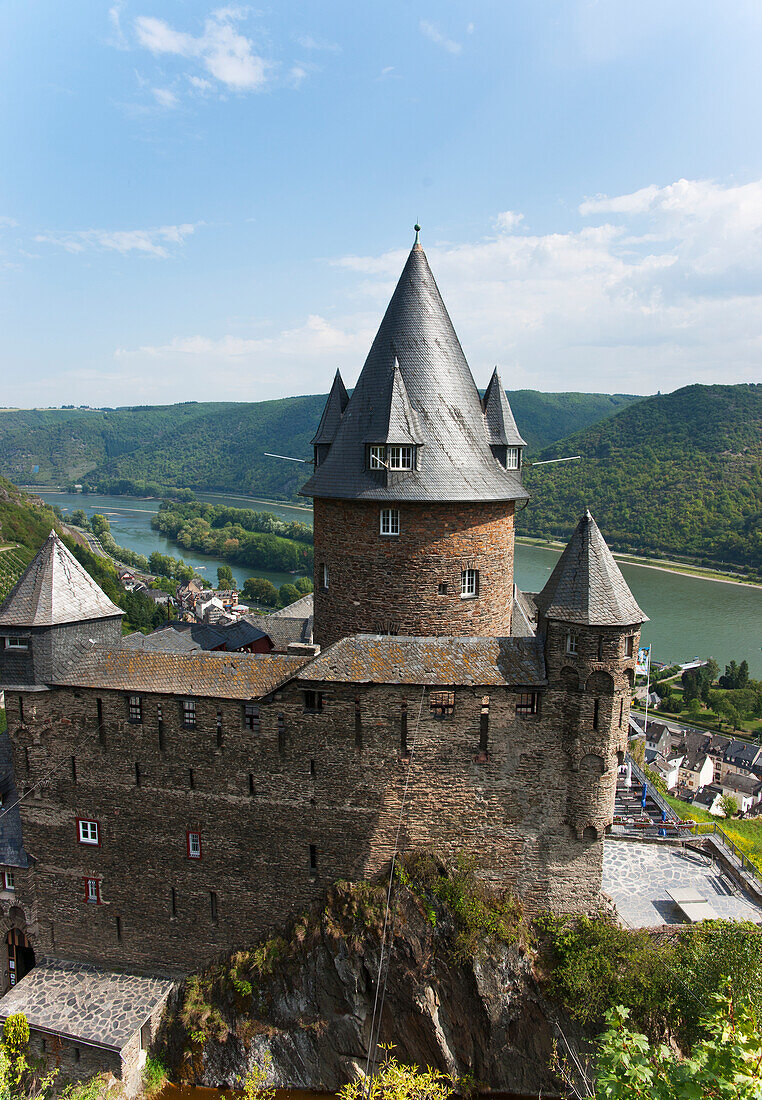Burg Stahleck Jetzt eine Jugendherberge; Bacharach Rheinland-Pfalz Deutschland