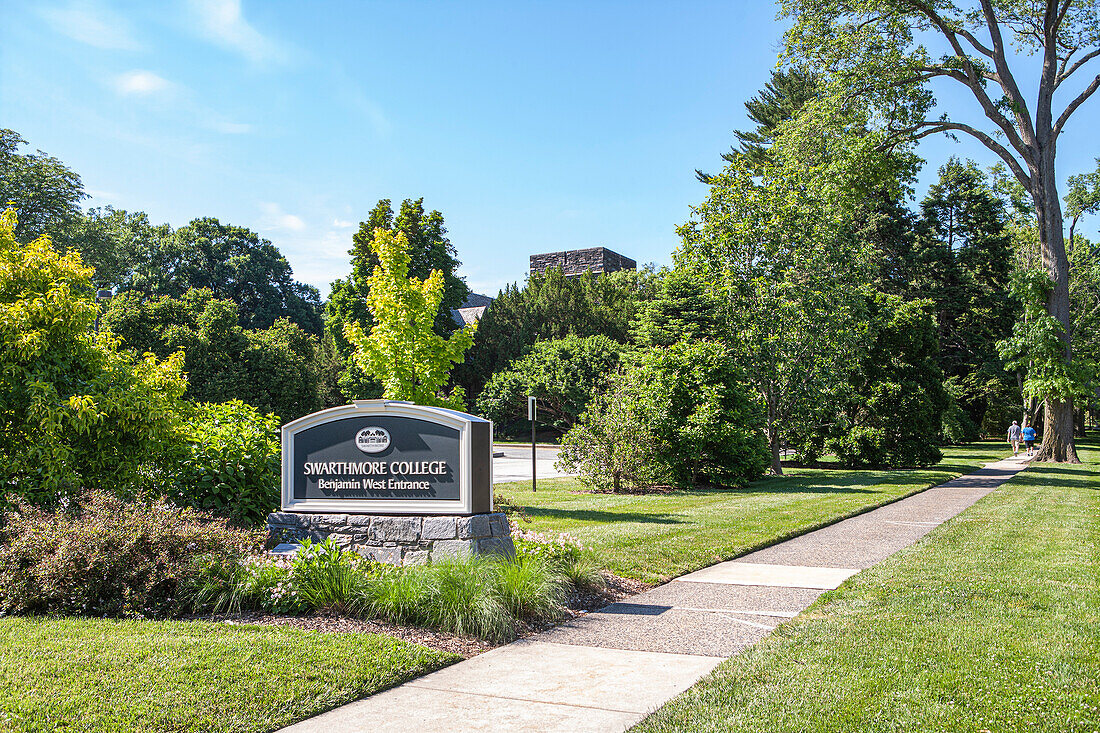 Entrance Sign, Swarthmore College, Swarthmore, Pennsylvania, USA