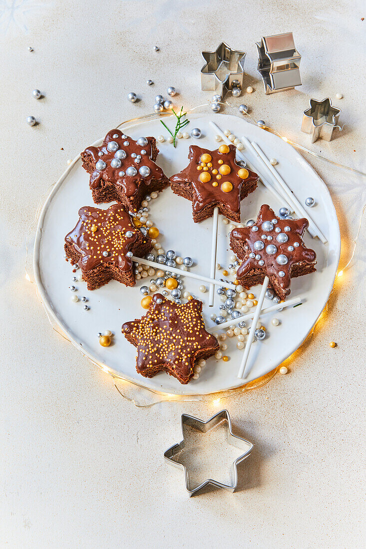 Chocolate cake pops in star shapes