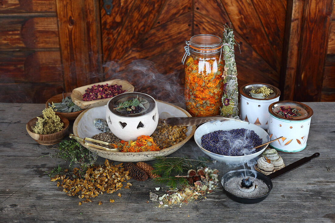 Incense blends with ingredients