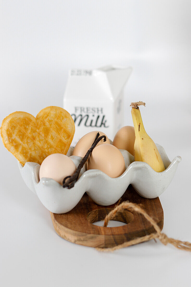 Ingredients for banana bread pudding