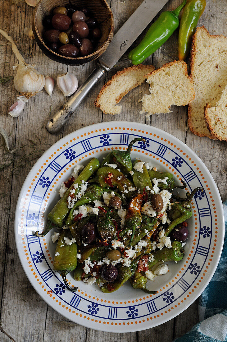 Friarelli peppers with olives and feta cheese
