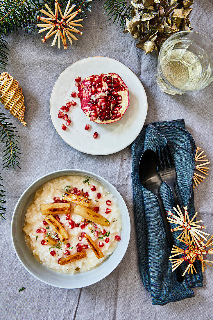 Risotto mit Schwarzwurzel und Granatapfelkernen zu Weihnachten