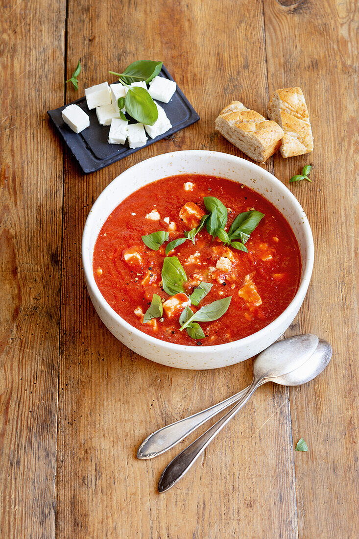 All-rounder Tomato Soup with Feta