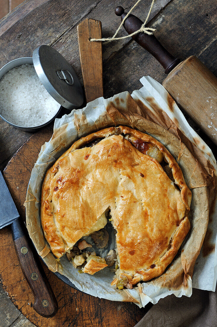 Hearty pie with pumpkin and meat filling