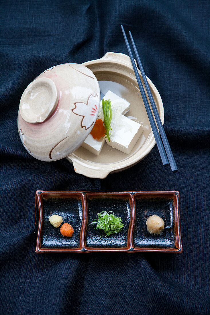 Silken tofu in broth (Japan)