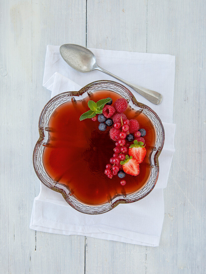 Jello with berries