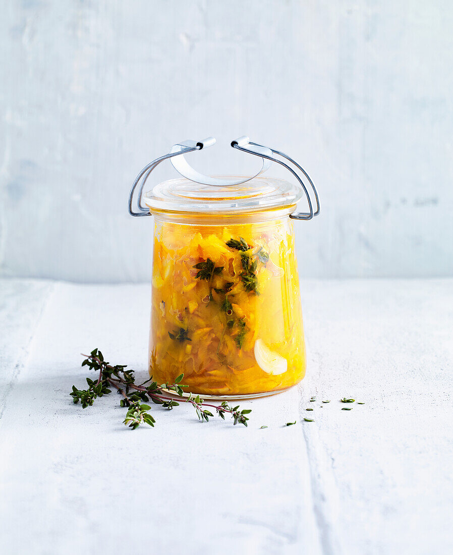 Fermented pumpkin with thyme and garlic