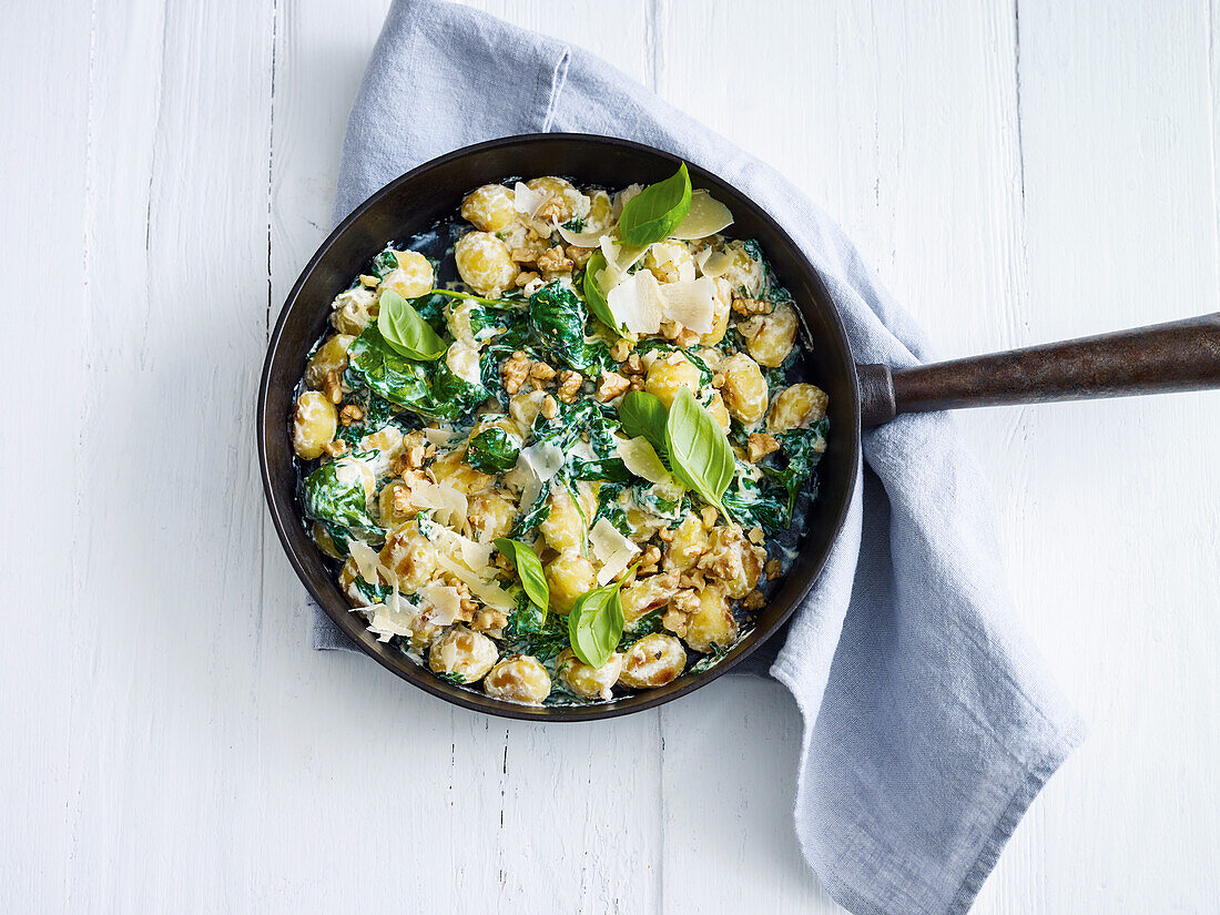 Gnocchi with ricotta and spinach