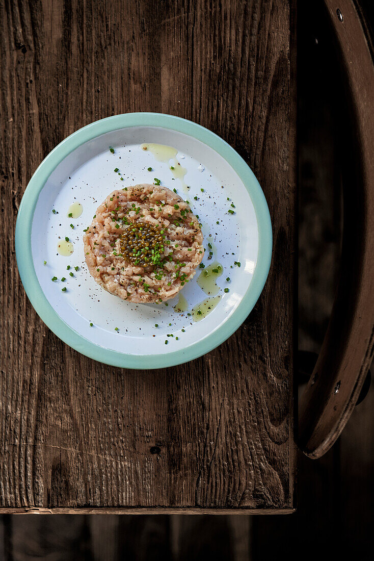 Veal tartare with caviar