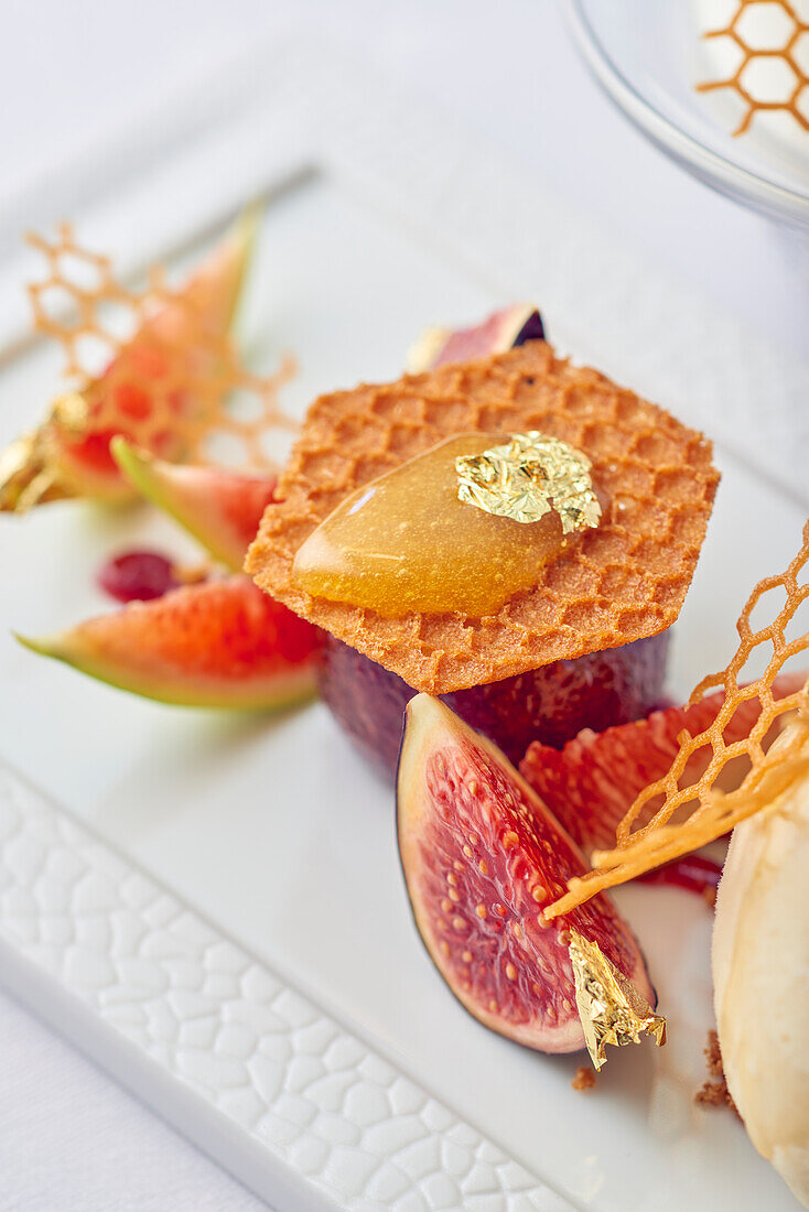 Honey and fig dessert