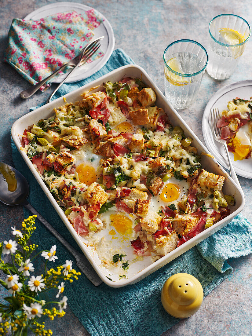 Baked croque madame with spinach