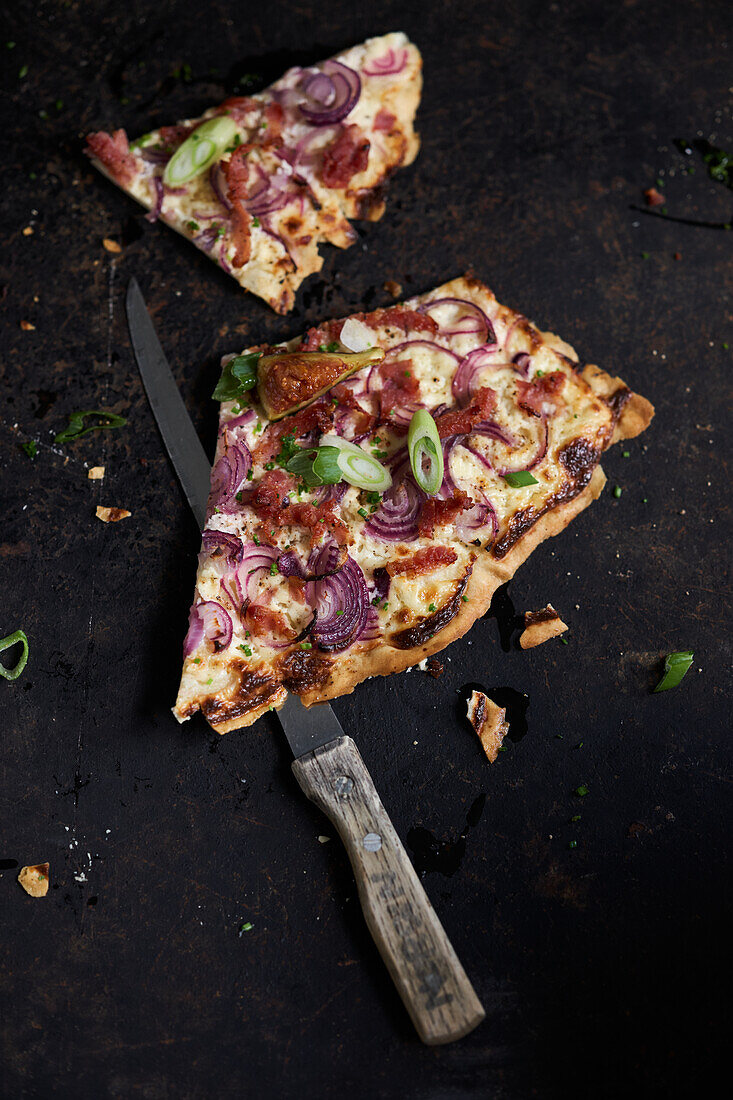 Flammkuchen mit Feigen