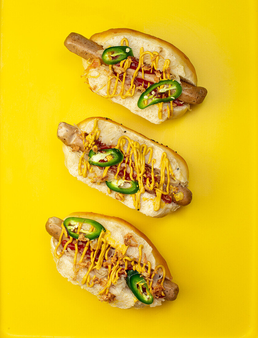 Vegan hot dogs with sauerkraut