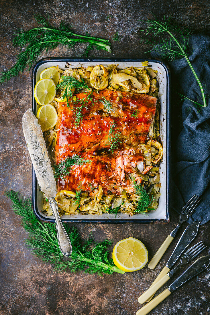 Glazed salmon with roasted fennel