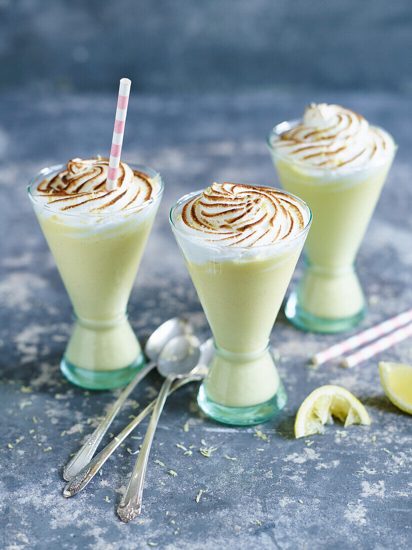 Lemon meringue pie shake