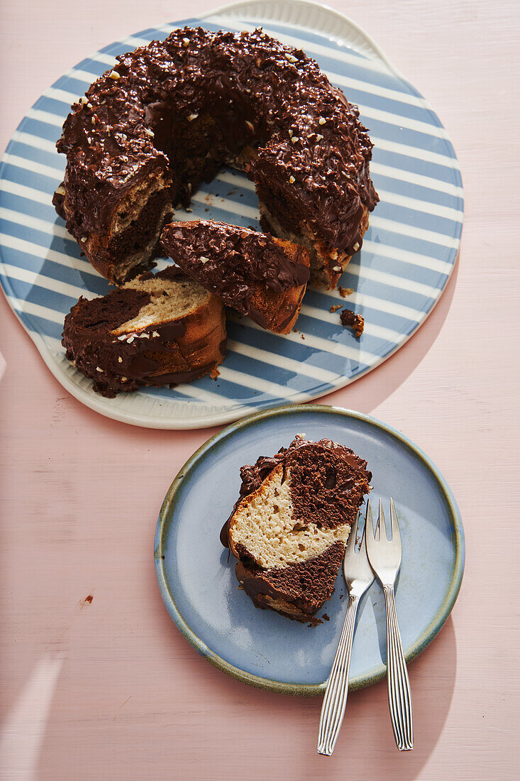 Banana marble cake