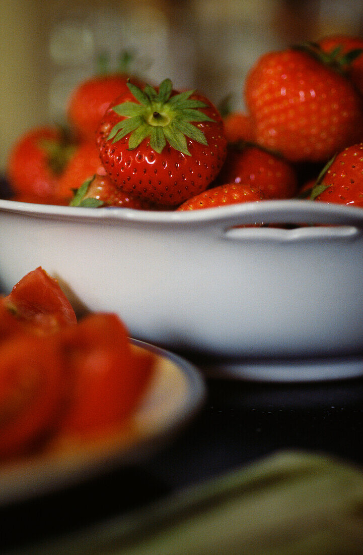 Schale mit Erdbeeren