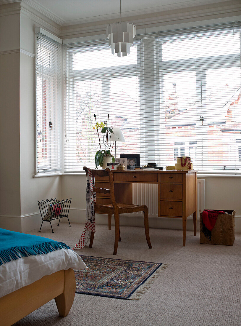 Master bedroom with dressing table