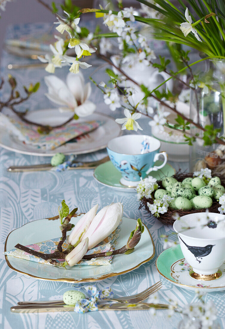 Easter Table setting with Magnolia