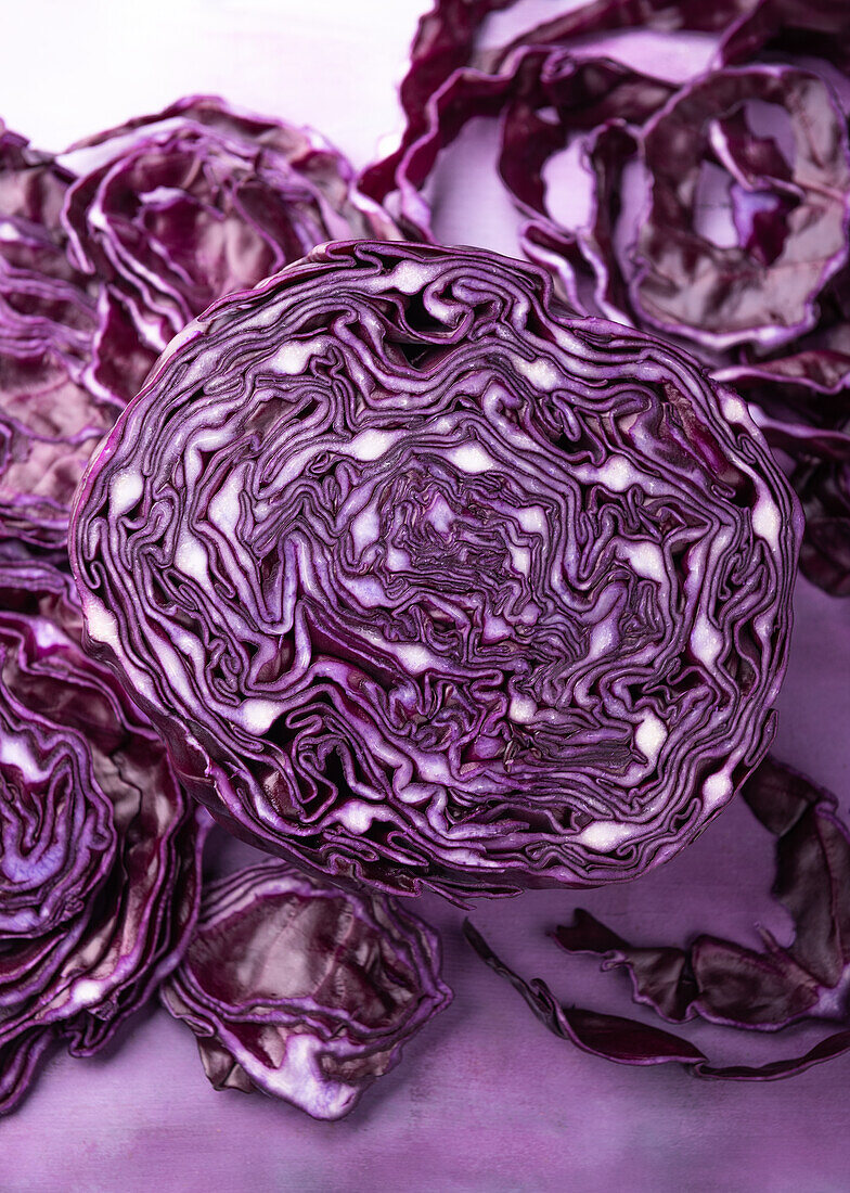 Angeschnittener Rotkohl