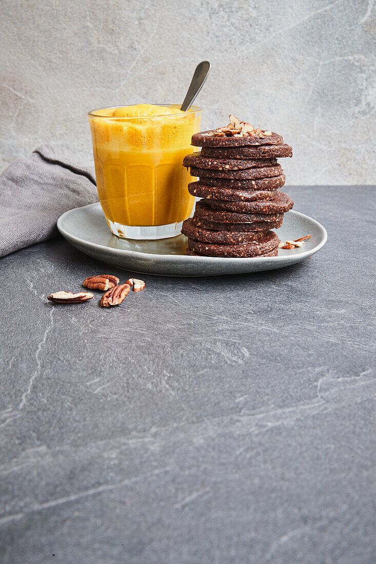 Vegane Ingwer-Schokoladen-Teekekse