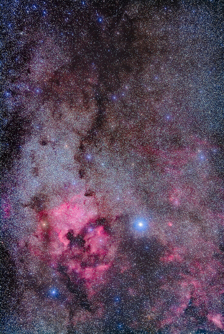 North America and Funnel Cloud nebulas in Cygnus