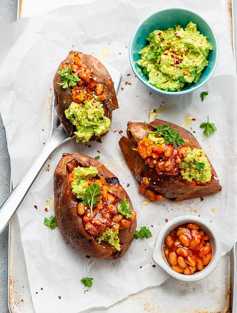 Stuffed sweet potatoes with guacamole