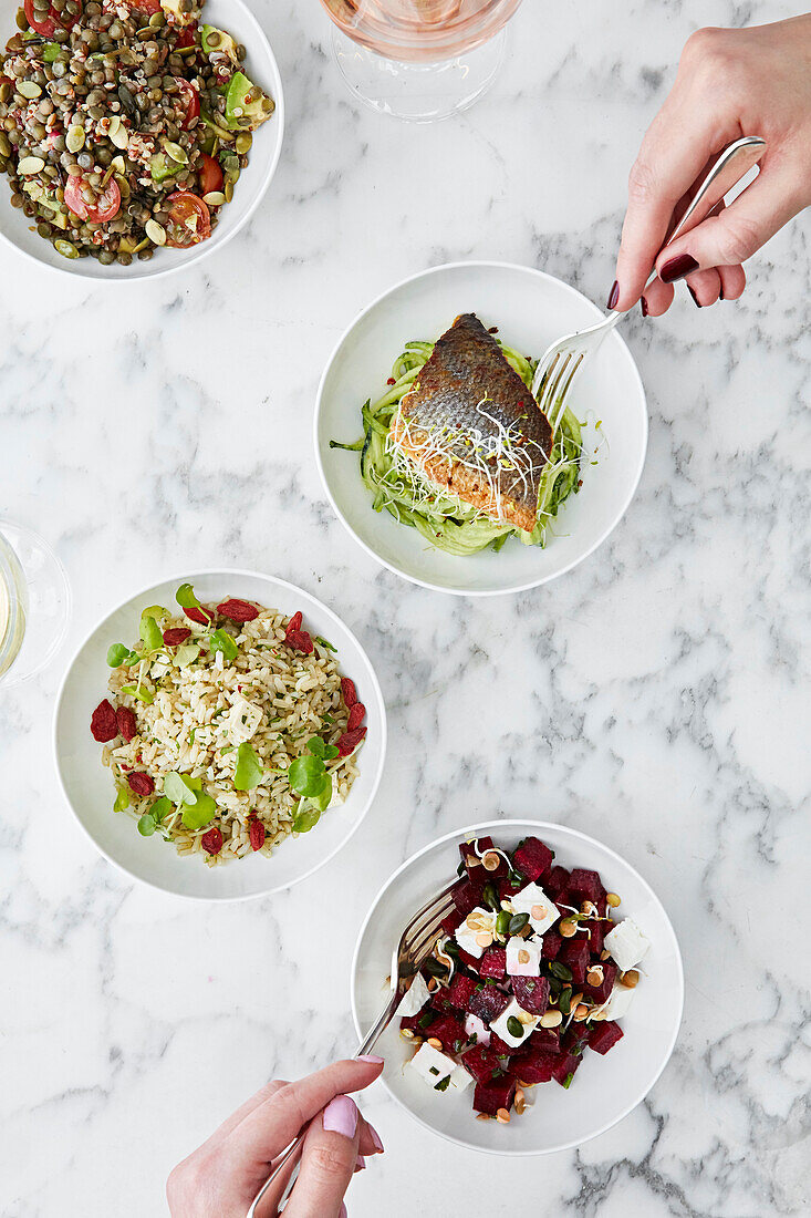 Verschiedene Salad Bowls