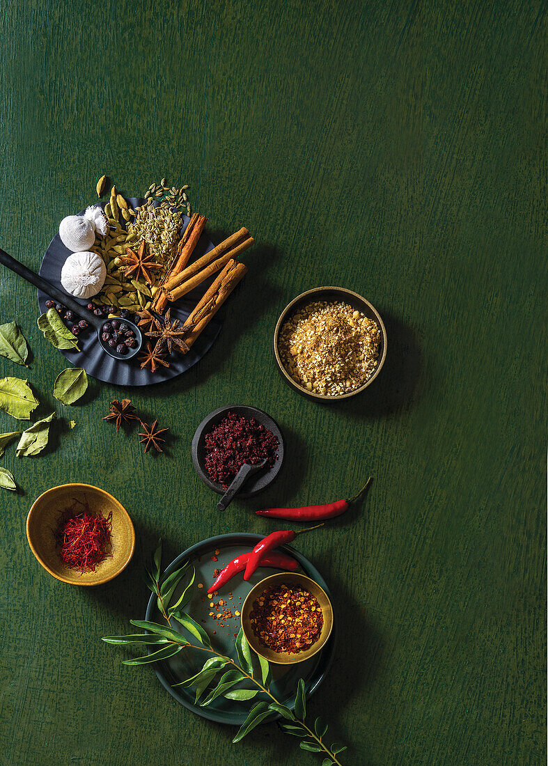 Spice variety - Smoked paprika, Sumac, Dukkha, Sumac, Chilli flakes, Bouquet grarni